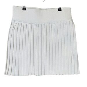 Minnie Rose Silk Blend Knit Pleated White Mini Skirt Wide Band Size Medium